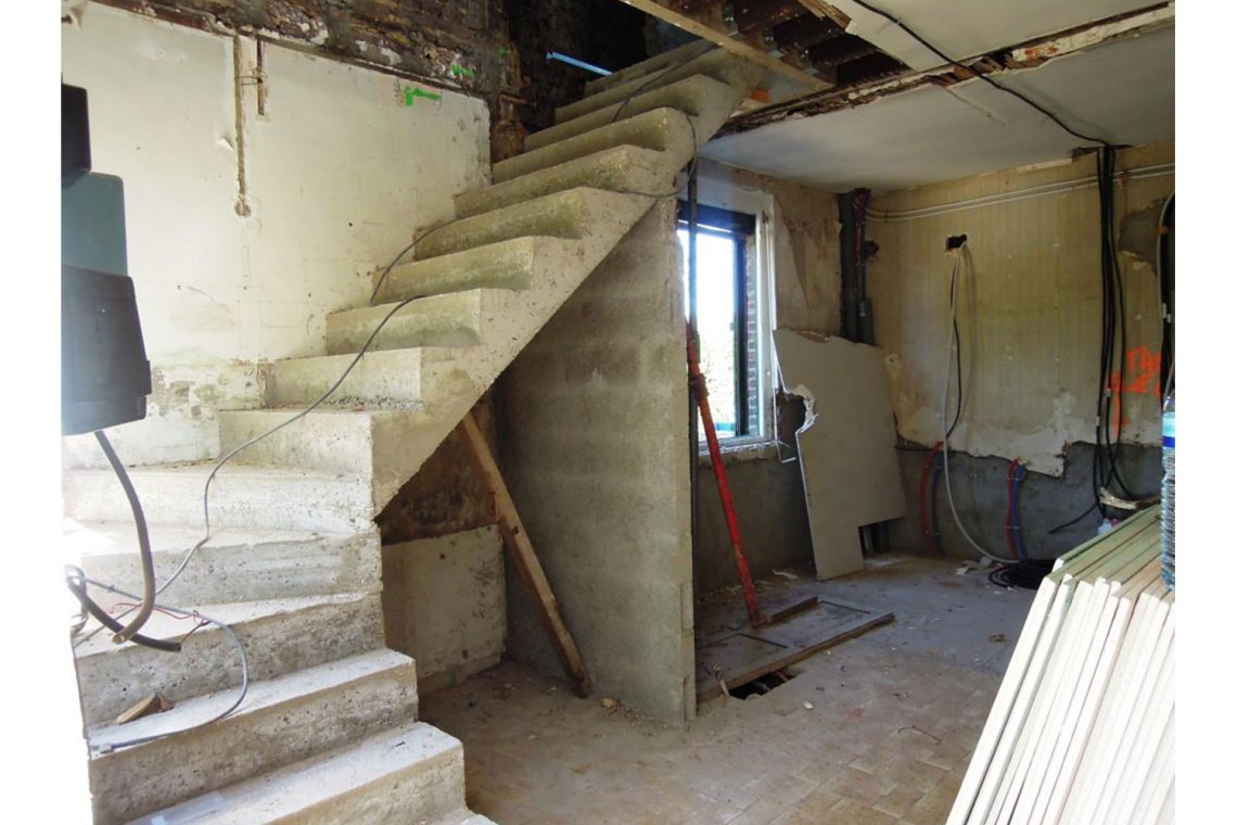 16--web-escalier-betonné