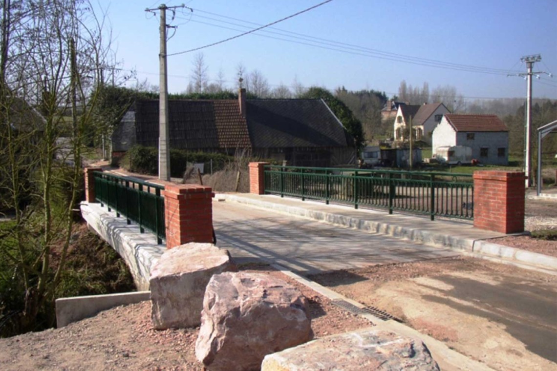 1-vue-pont sur l'Ancre à DANESTAL 14