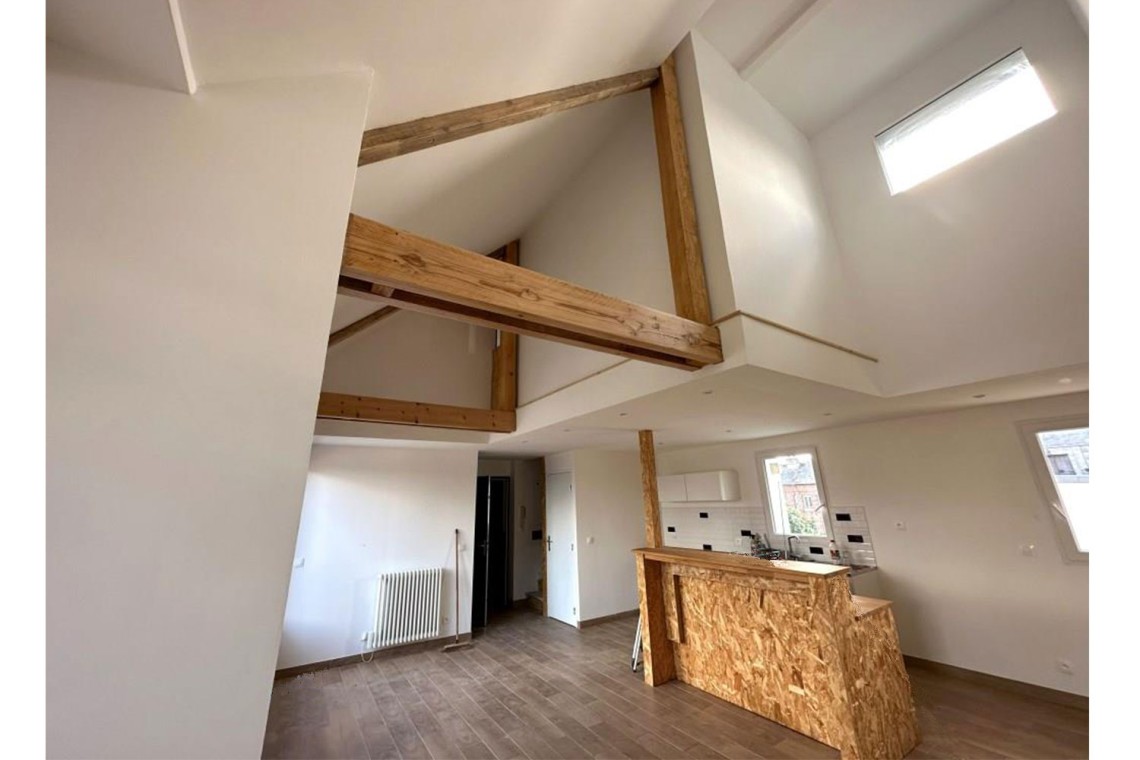 17-2eme-etage-cuisine-double-hauteur