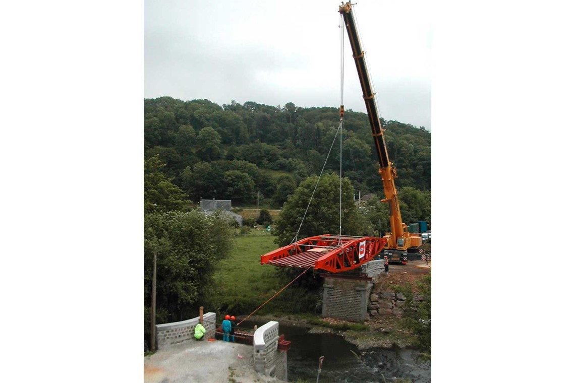 9-BIS-Pose-du-Pont